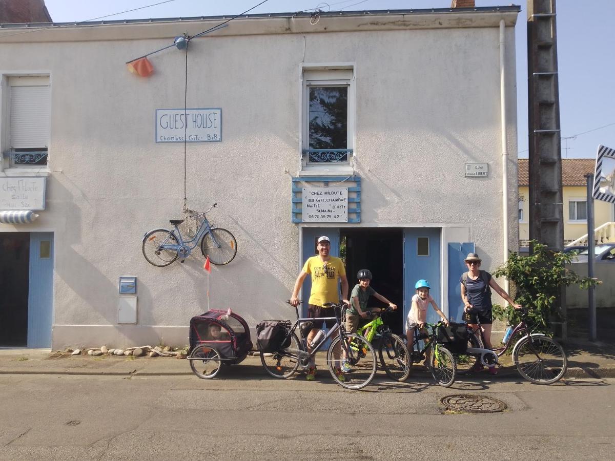 Guest House Groupe Et Famille Paimboeuf Luaran gambar