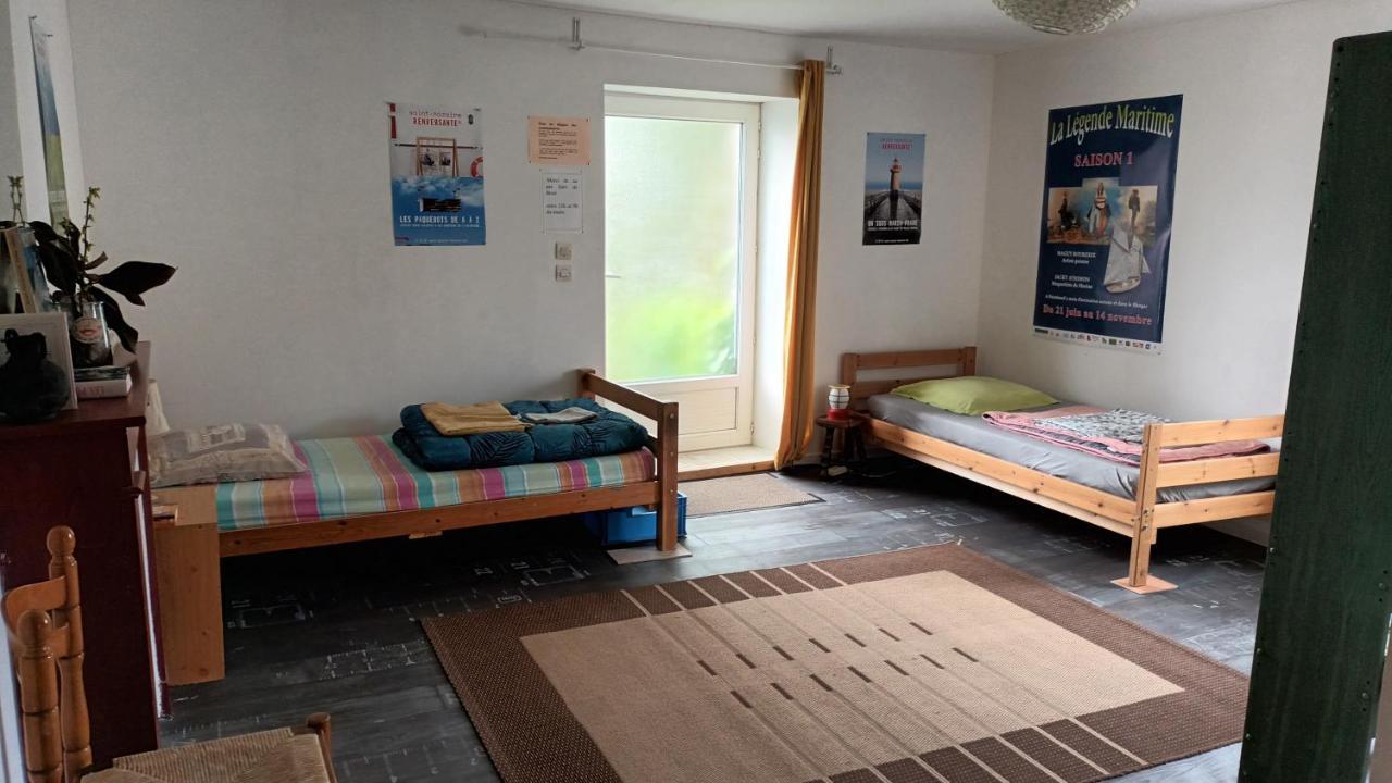 Guest House Groupe Et Famille Paimboeuf Luaran gambar